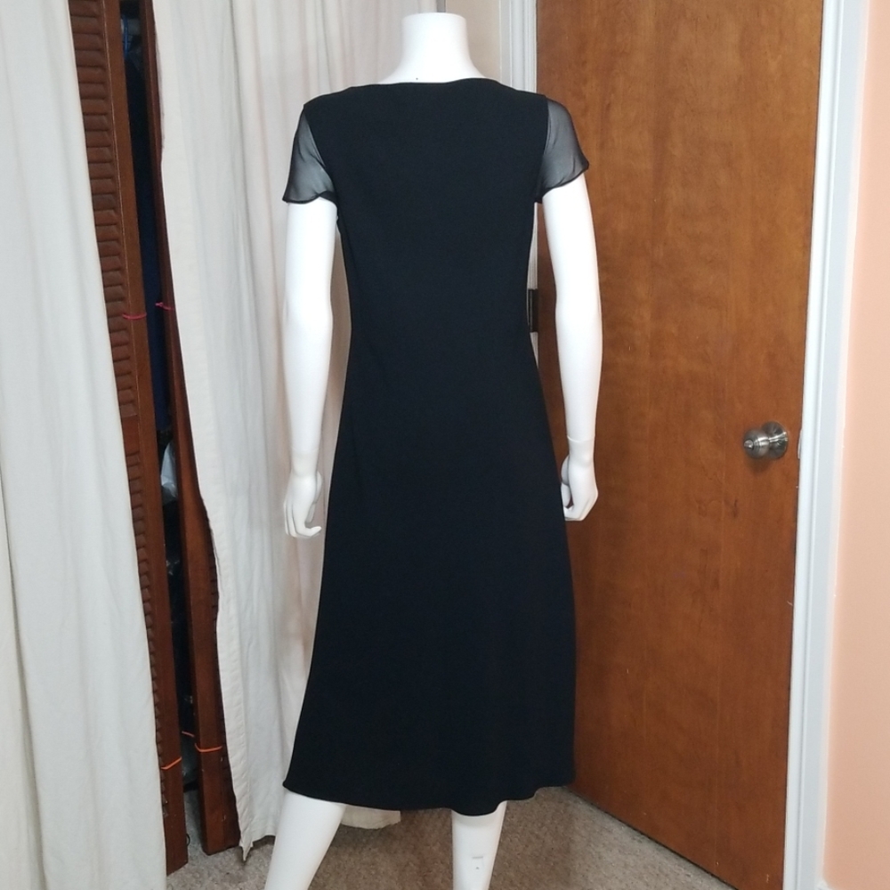 ☀️Jones New York - LBD Basic Dress - Picture 2 of 6